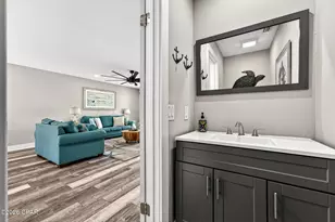 5225 Thomas Dr, Panama City Beach, FL 32408 - Photo 20