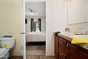 946 Fargo Dr, Alford, FL 32420 - Photo 30