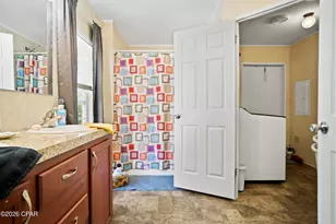 946 Fargo Dr, Alford, FL 32420 - Photo 32