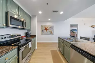 17729 Front Beach Rd, Panama City Beach, FL 32413 - Photo 10