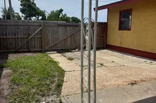 2602 W 21st St, Panama City, FL 32405 - Photo 4