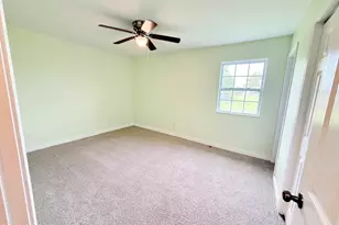 175 N Berthe Ave, Panama City, FL 32404 - Photo 8