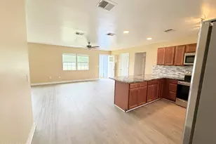 175 N Berthe Ave, Panama City, FL 32404 - Photo 4