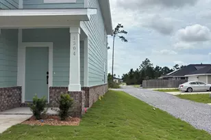 1304 Primrose Ln, Panama City, FL 32404 - Photo 4