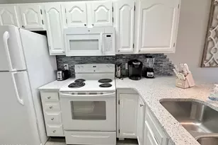 8730 S Thomas Dr, Panama City, FL 32408 - Photo 10