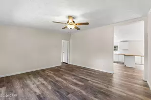 135 N Verdi Ln, Defuniak Springs, FL 32433 - Photo 4