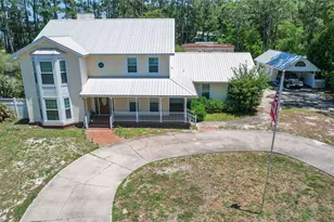 138 Laird Cir, Panama City, FL 32408 - Photo 2