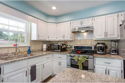 138 Laird Circle, Panama City, FL 32408 - Photo 10