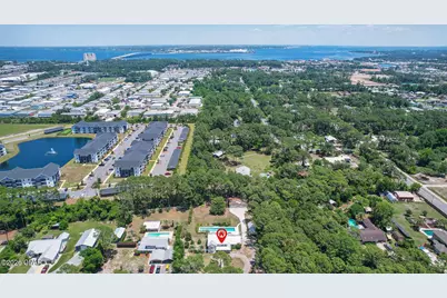138 Laird Circle, Panama City, FL 32408 - Photo 52