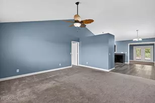 503 Lori Ln, Alford, FL 32420 - Photo 6