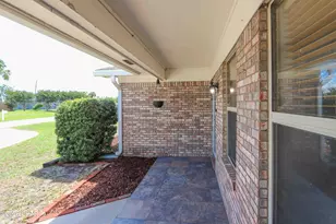 1856 Airport Cir, Panama City, FL 32405 - Photo 10