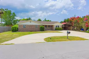 1856 Airport Cir, Panama City, FL 32405 - Photo 2