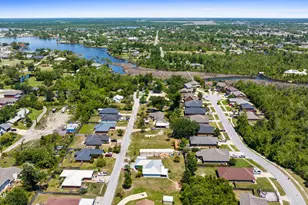1513 E 9th St, Lynn Haven, FL 32444 - Photo 64