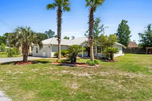 1513 E 9th St, Lynn Haven, FL 32444 - Photo 1