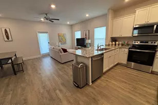 1614 Caleigh Ct, Lynn Haven, FL 32444 - Photo 4