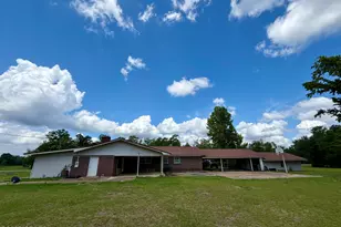 1960 Inwood Rd, Grand Ridge, FL 32442 - Photo 38