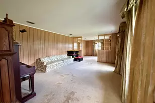 1960 Inwood Rd, Grand Ridge, FL 32442 - Photo 10