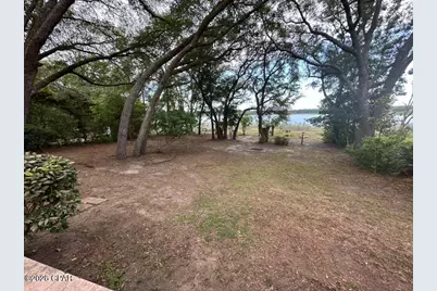 2007 Ambassador Court, Chipley, FL 32428 - Photo 14