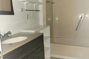 5184 13th Ave, Malone, FL 32445 - Photo 12