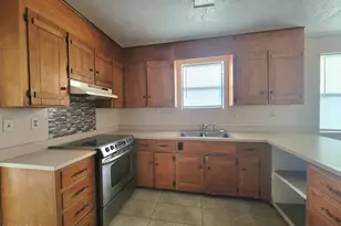 5184 13th Ave, Malone, FL 32445 - Photo 6