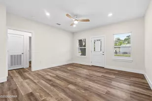 2201 E 6th St, Panama City, FL 32401 - Photo 12