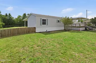 7315 Bay Crest Rd, Southport, FL 32409 - Photo 10