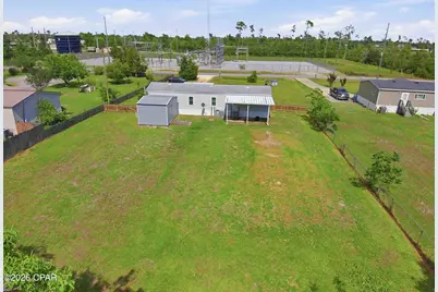 7315 Bay Crest Road, Southport, FL 32409 - Photo 4