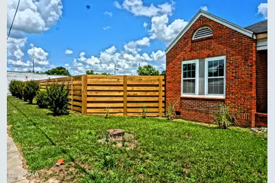 3128 Main Street, Cottondale, FL 32431 - Photo 2