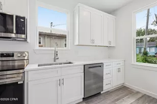 848 E 12th Ct, Panama City, FL 32401 - Photo 16