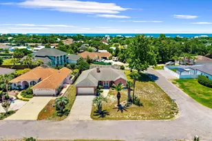 20937 S Lakeview Dr, Panama City Beach, FL 32413 - Photo 2