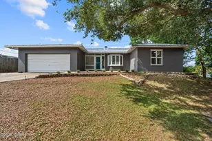 136 Colina Cir, Panama City Beach, FL 32413 - Photo 1