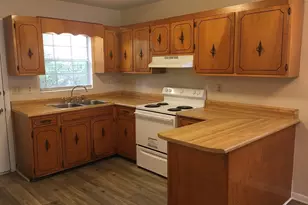 1527 Grace Ave, Panama City, FL 32405 - Photo 10