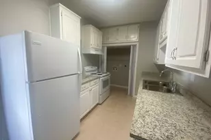 388 Massalina Dr, Panama City, FL 32401 - Photo 8