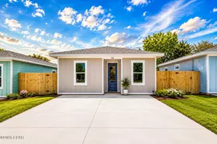 726 Gulf View Dr, Panama City Beach, FL 32413 - Photo 1