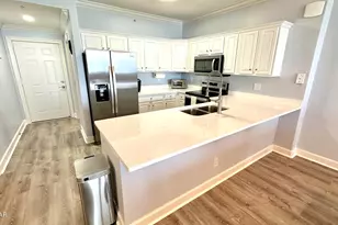 17643 Front Beach Rd, Panama City Beach, FL 32413 - Photo 10
