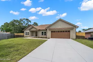 918 Laurel Oak Ln, Panama City, FL 32408 - Photo 1