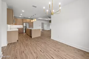 918 Laurel Oak Ln, Panama City, FL 32408 - Photo 12