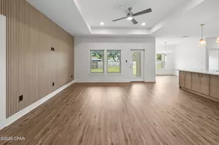 918 Laurel Oak Ln, Panama City, FL 32408 - Photo 4
