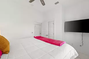 238 N Wells St, Panama City Beach, FL 32413 - Photo 10