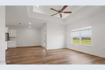 577 Hancock Way, Panama City Beach, FL 32413 - Photo 2