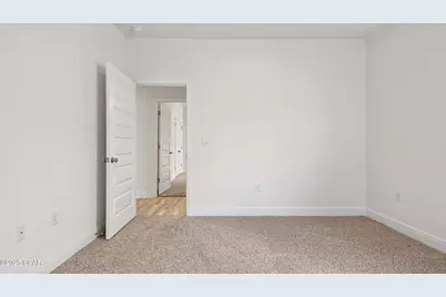 581 Hancock Way, Panama City Beach, FL 32413 - Photo 16