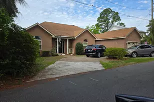 6303 Palm Ct, Panama City, FL 32408 - Photo 1