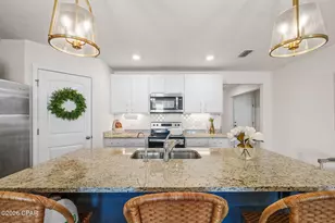 102 Spikes Cir, Southport, FL 32409 - Photo 6