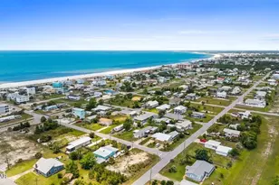204 Carolina Dr, Mexico Beach, FL 32456 - Photo 34