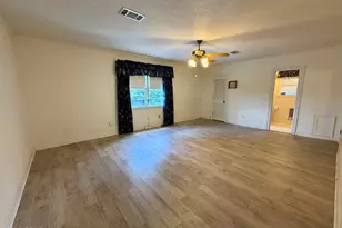 5370 Brown St, Graceville, FL 32440 - Photo 16
