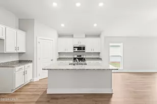 210 Morning Crk Wy, Callaway, FL 32404 - Photo 12