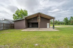 2131 E 26th St, Panama City, FL 32405 - Photo 26