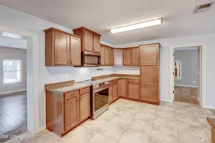 2131 E 26th St, Panama City, FL 32405 - Photo 8