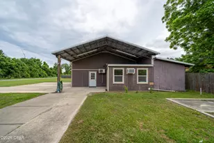 2131 E 26th St, Panama City, FL 32405 - Photo 28