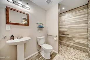 2131 E 26th St, Panama City, FL 32405 - Photo 20